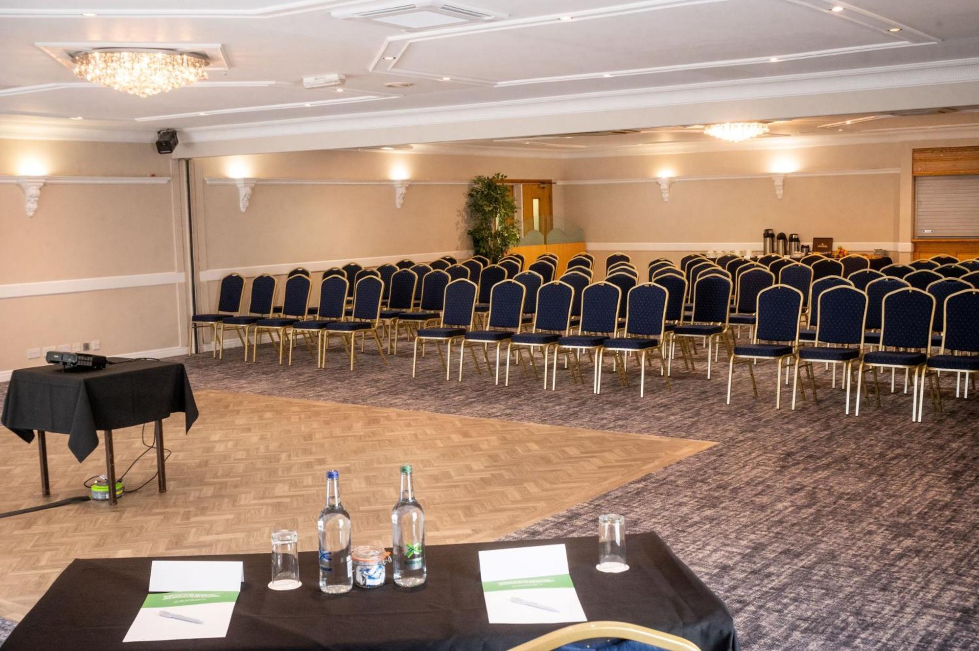 Holiday Inn A55 Chester West By Ihg Northop Exterior foto